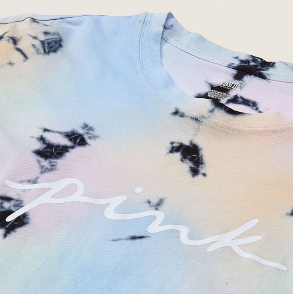 VS PINK CAMPUS TEE - Picture 4 of 9